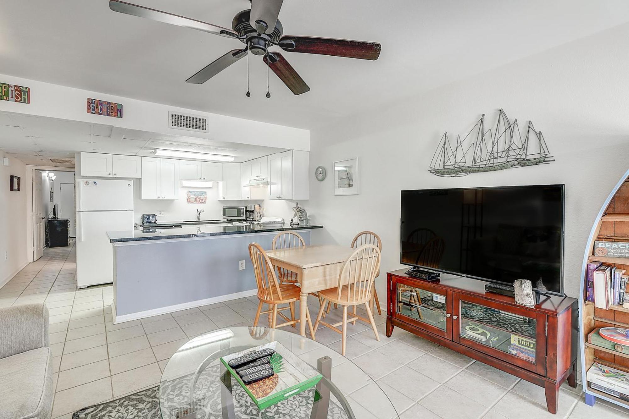 Sand & Surf Sea Mist Condos Port Aransas Room photo